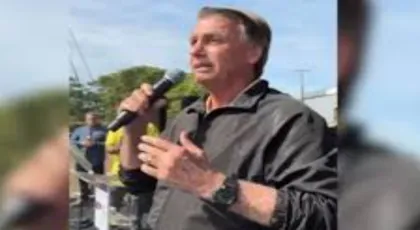 Após indiciamento da PF, Bolsonaro diz ser o “mais perseguido” do país